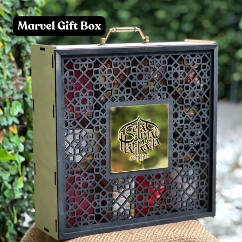 Marvel Gift Box